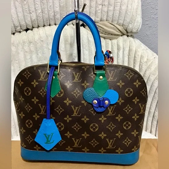 Louis Vuitton bags - Picture 3 of 16